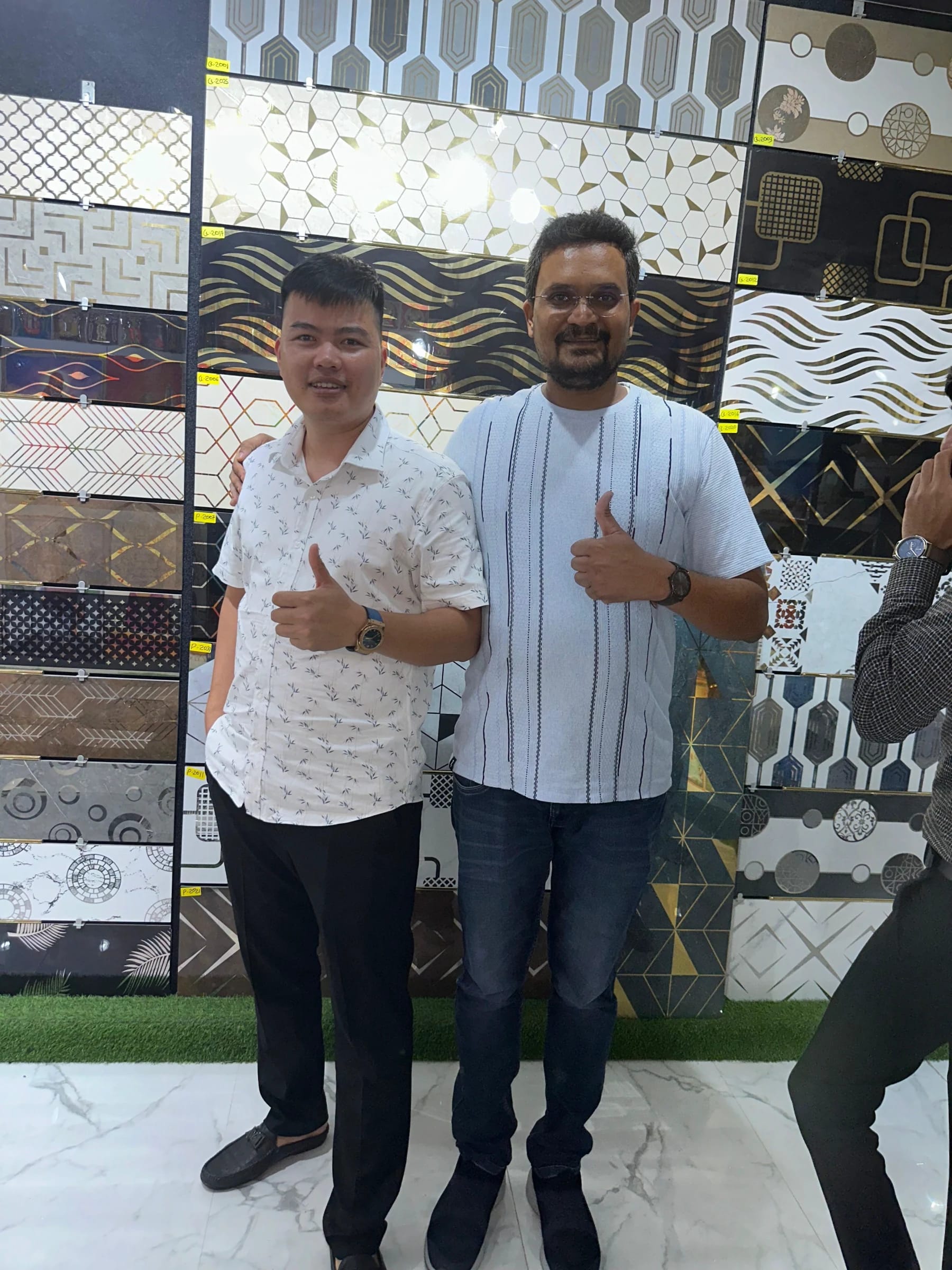 Porcelain tiles and sanitaryware installation in China project